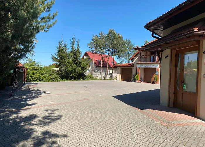 Joanna Trzcińska Pensjonat Nowa Sucha (Sochaczew)